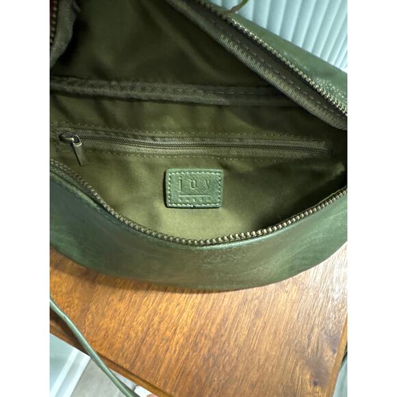 JOY Fanny Pack / Sling Bag Olive Green - Picture 8 of 13
